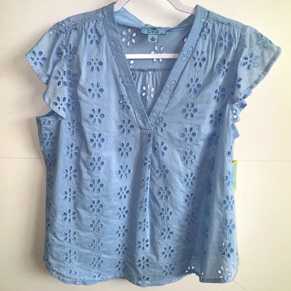 CeCe Tops - NWT Floral Eyelet Top in Powder Blue